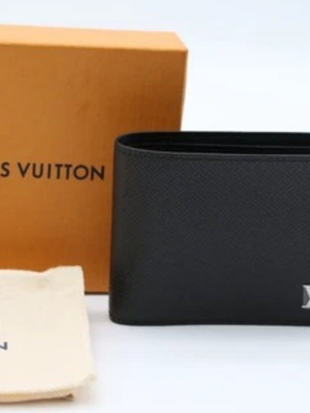 Louis Vuitton Multiple Wallet in Black Tiagra Leather